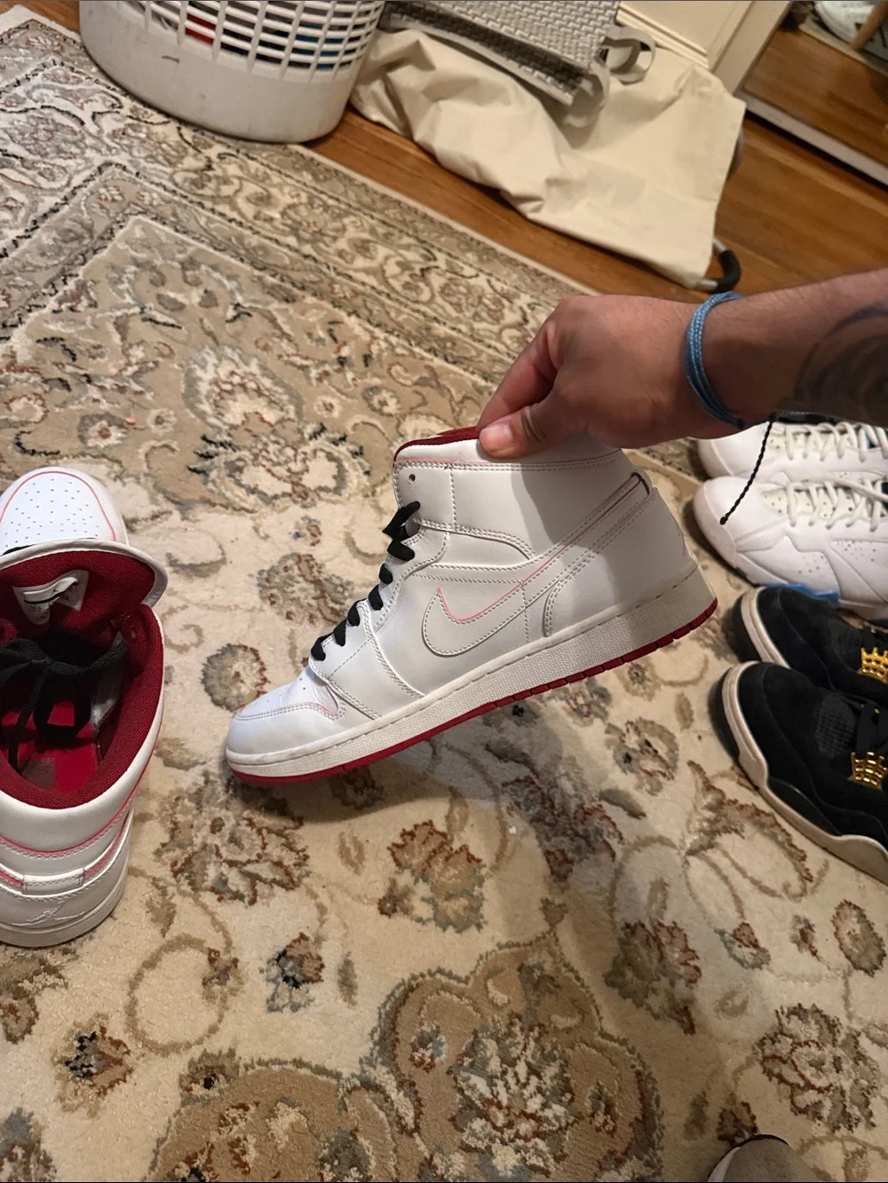 Air Jordan 1 Mid “White Gym Red